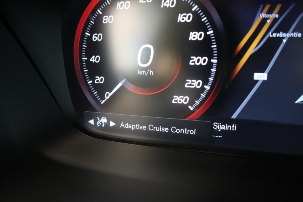 Volvo V90, image 19