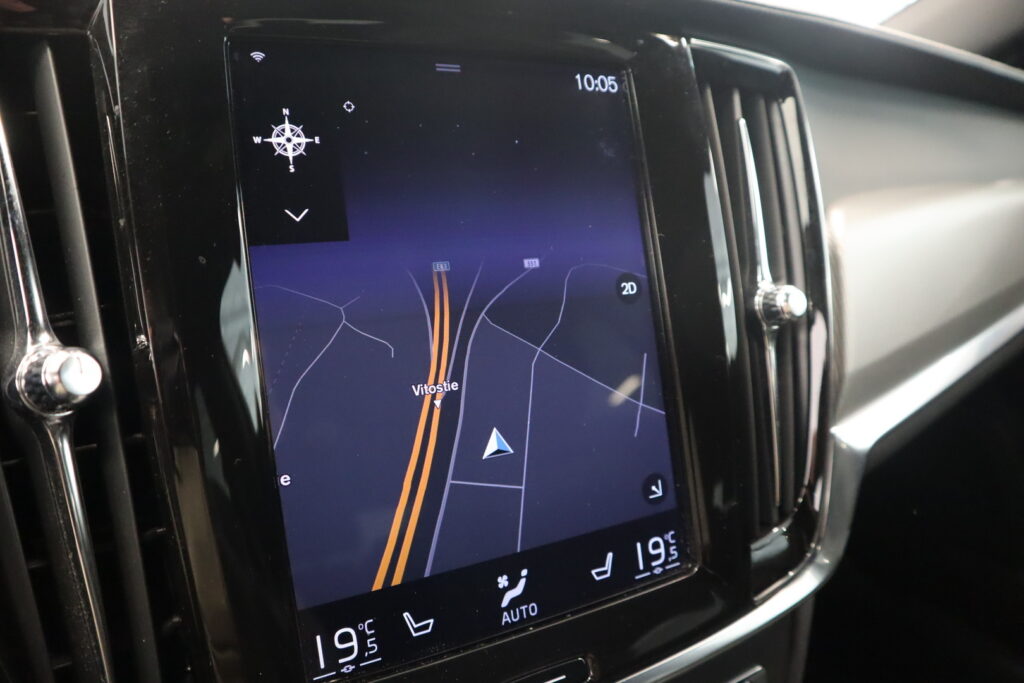Volvo V90, image 22