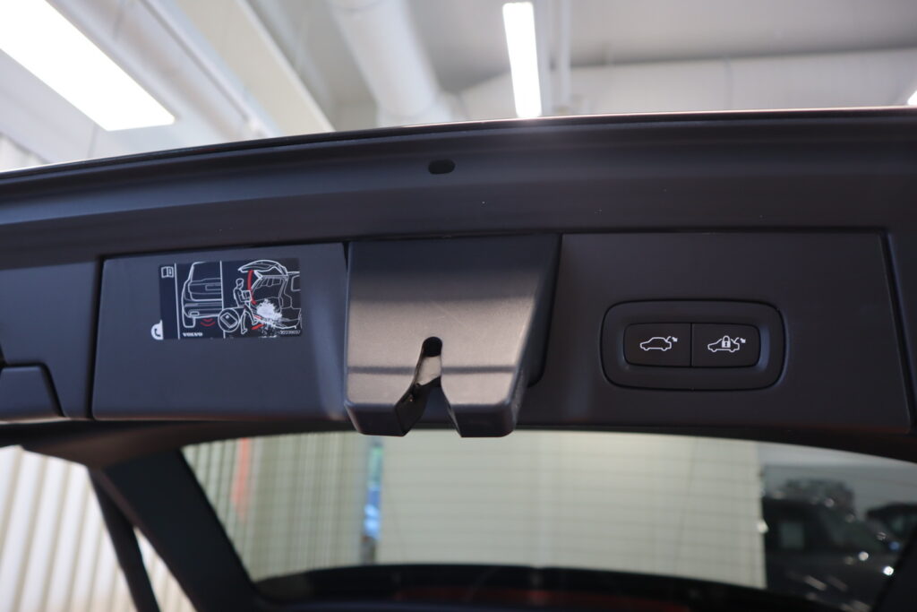 Volvo V90, image 24