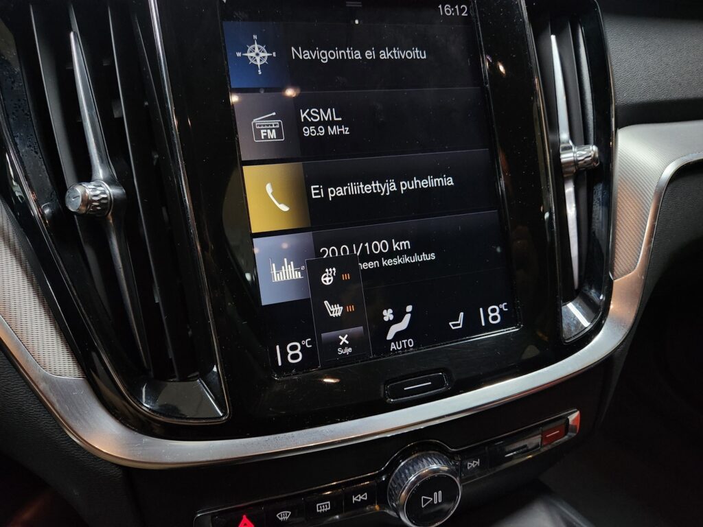 Volvo V60, image 12