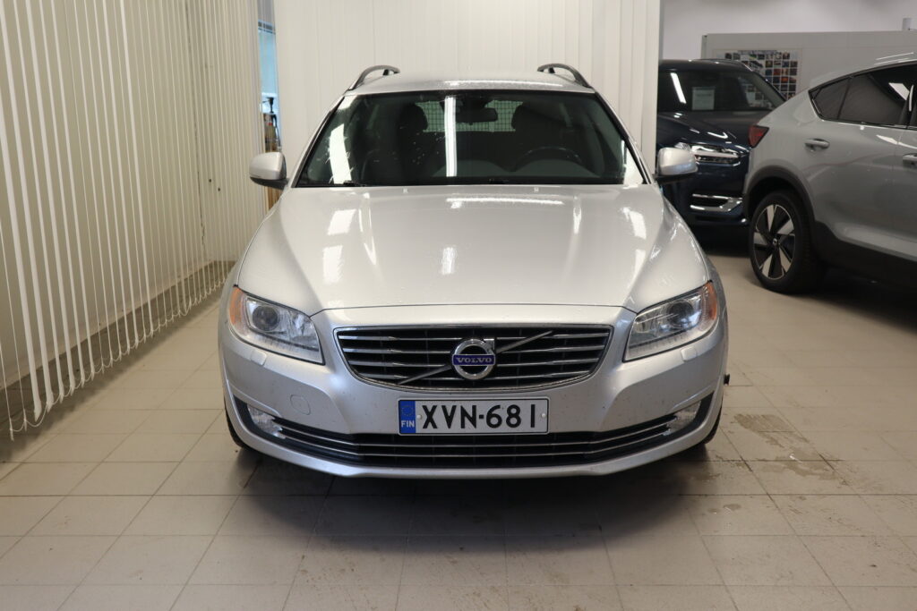 Volvo V70, image 2
