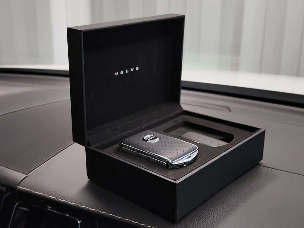 Volvo XC60, image 16
