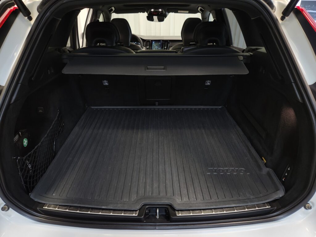 Volvo XC60, image 17