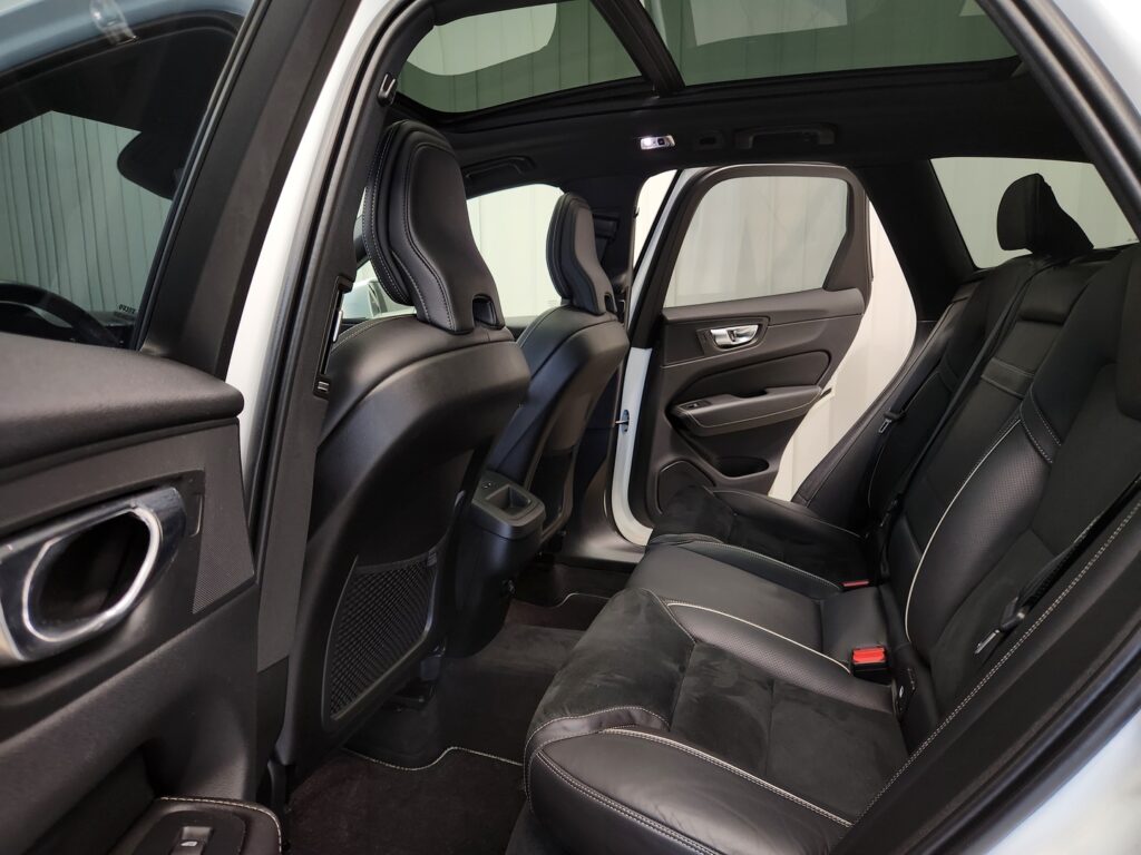 Volvo XC60, image 6