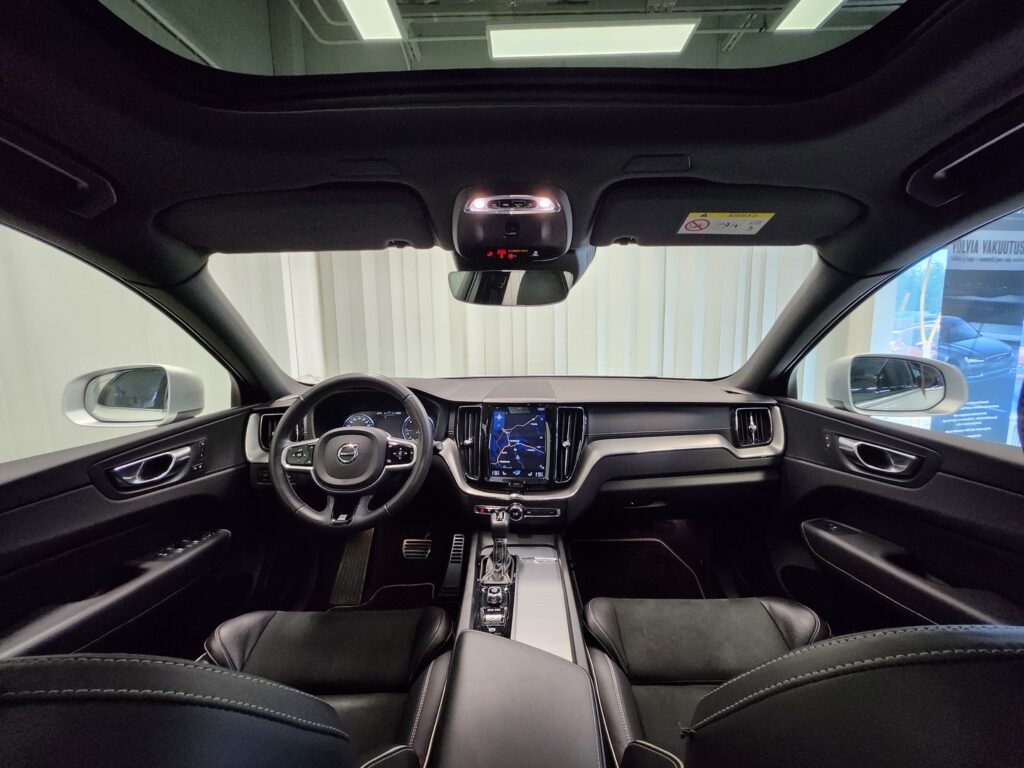 Volvo XC60, image 9