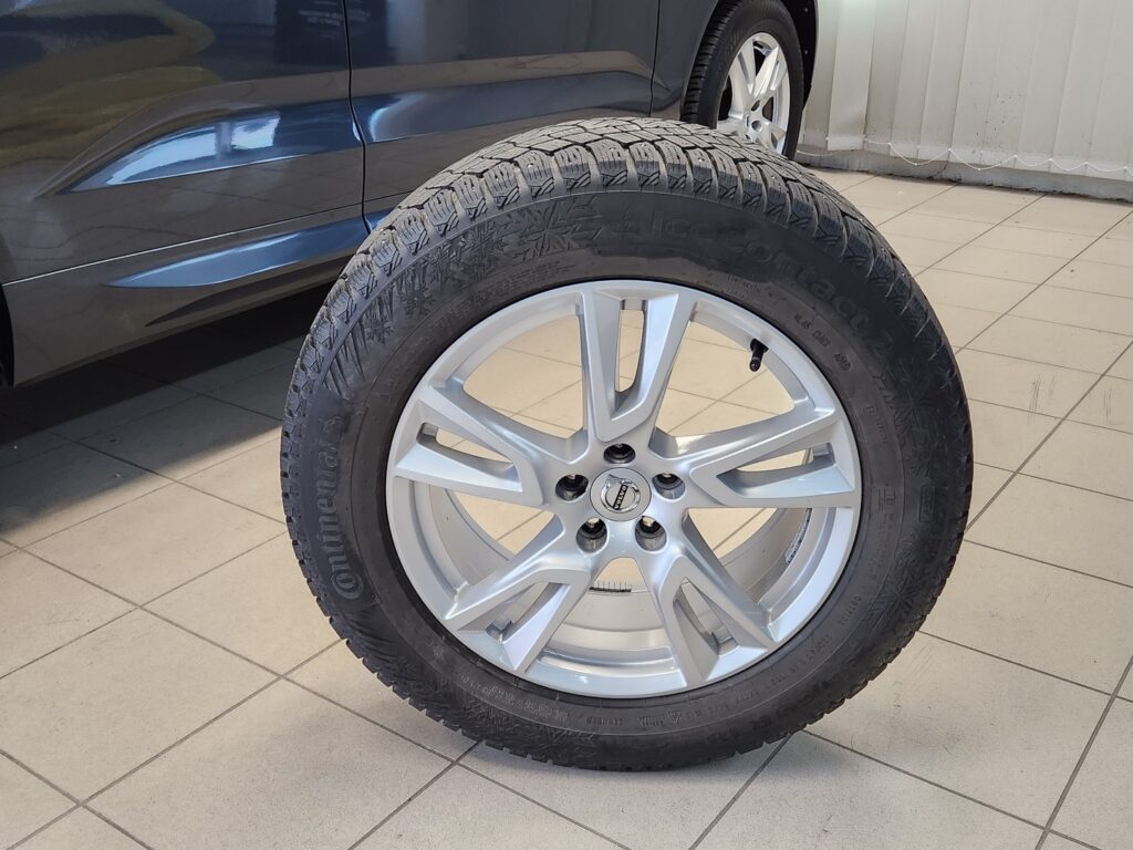 Volvo XC60, image 19