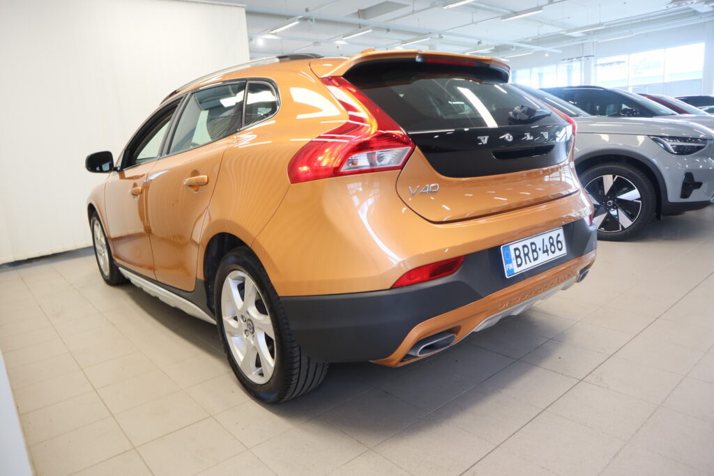 Volvo V40 Cross Country, image 6