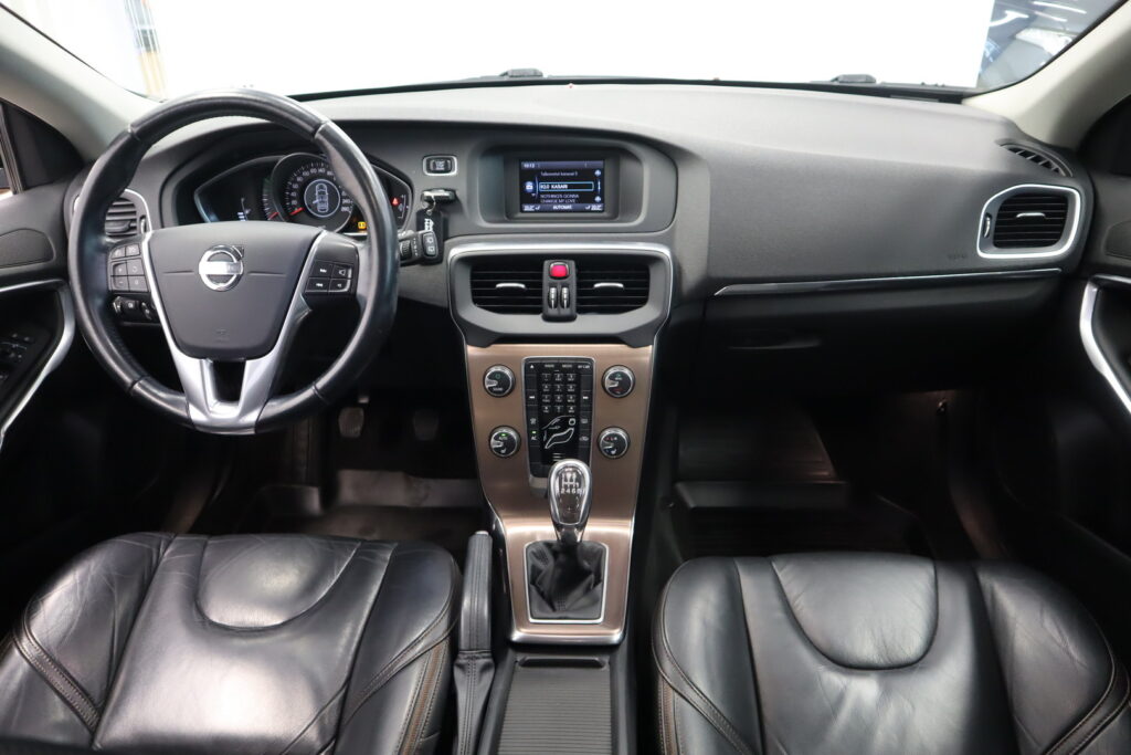 Volvo V40 Cross Country, image 7