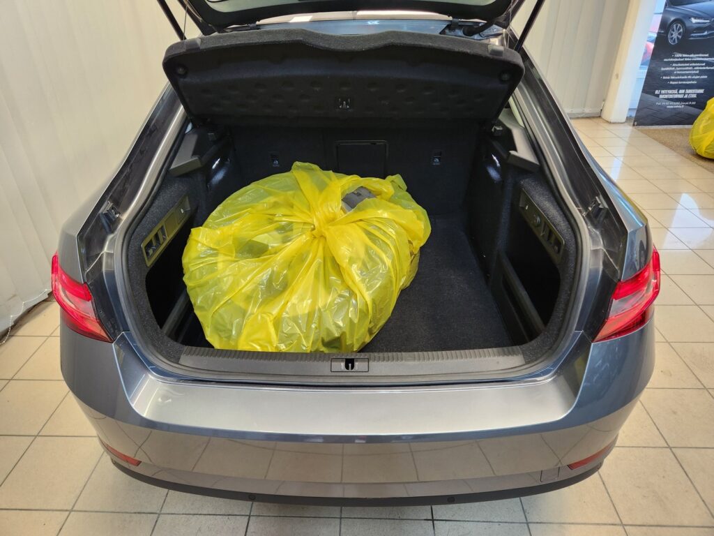 Skoda Superb, image 19