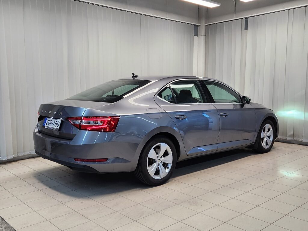 Skoda Superb, image 4
