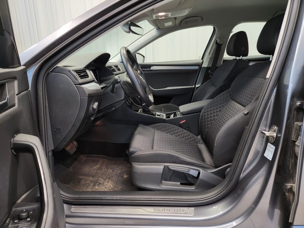 Skoda Superb, image 5