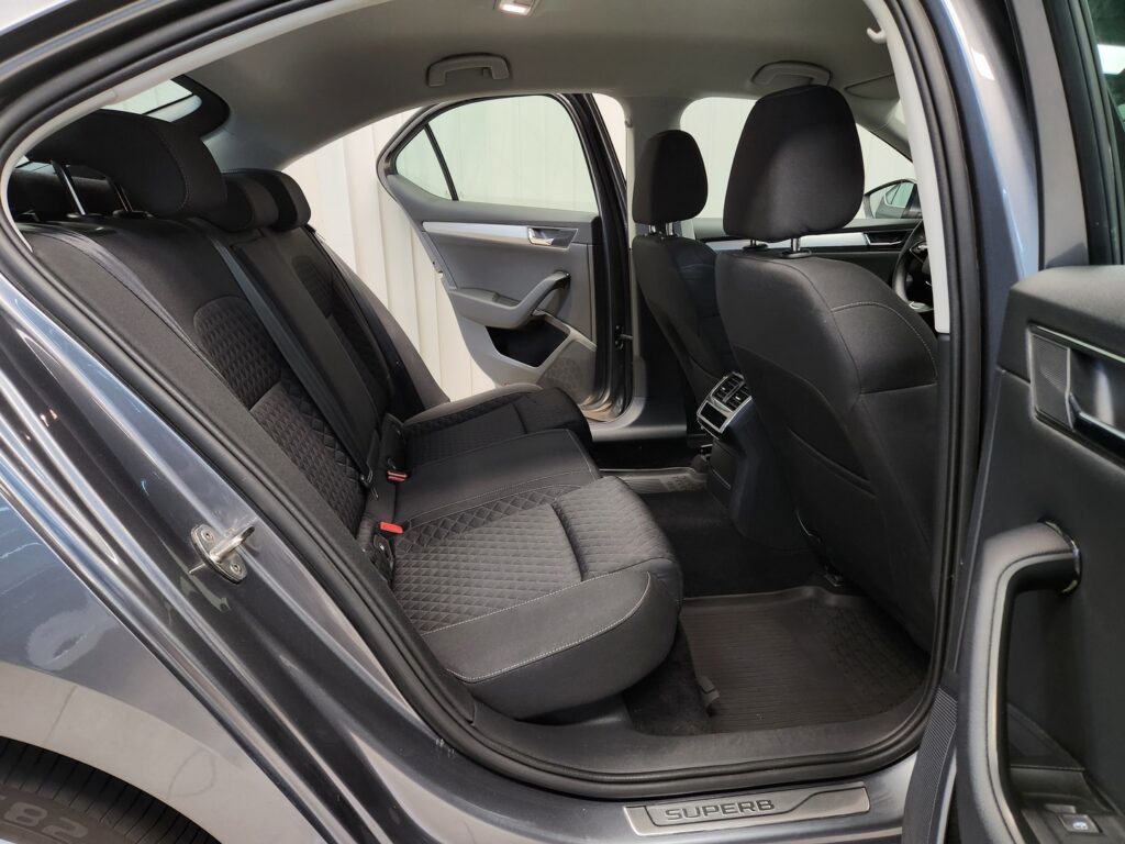 Skoda Superb, image 7