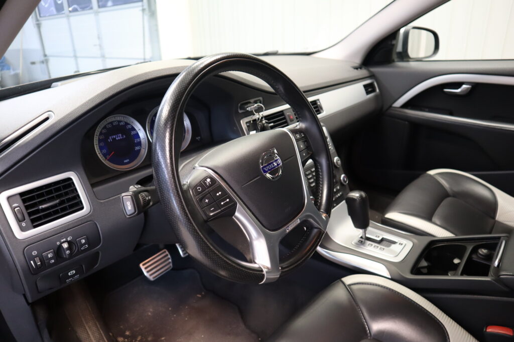 Volvo V70, image 5