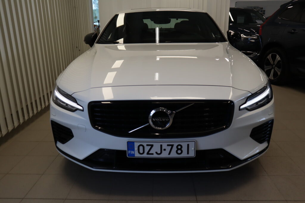Volvo S60, image 2