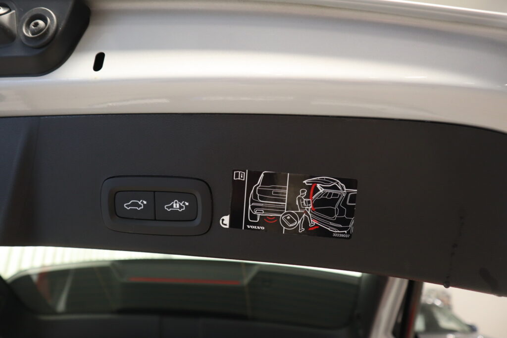 Volvo XC40, image 20