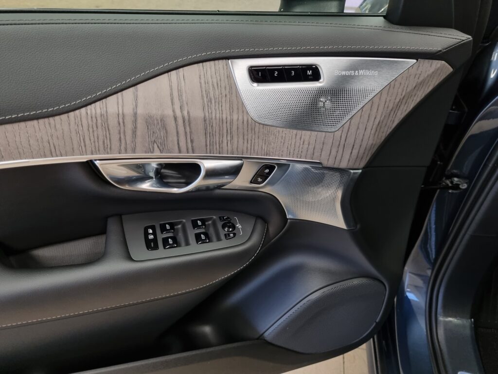 Volvo XC90, image 22