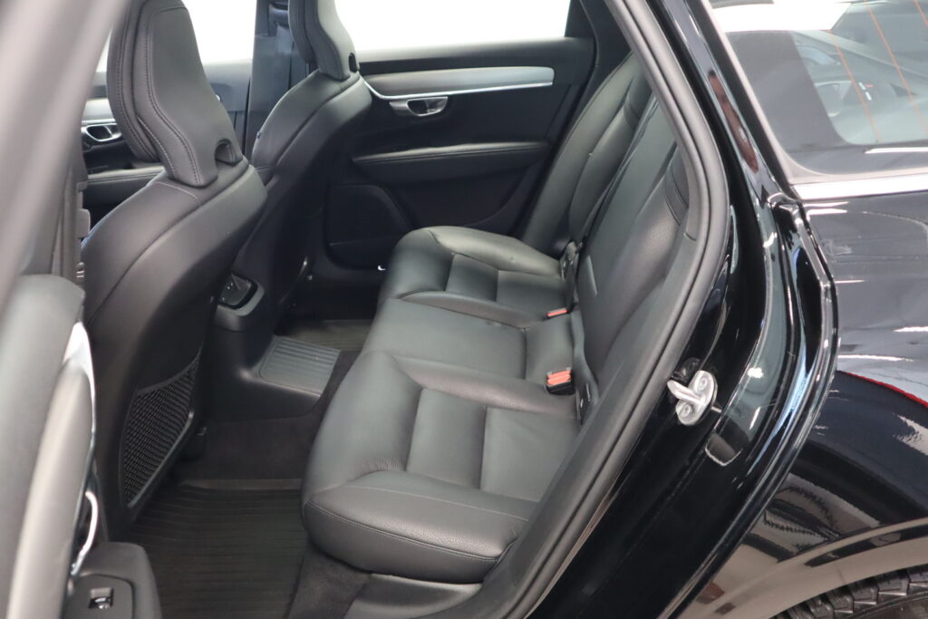 Volvo V90, image 12