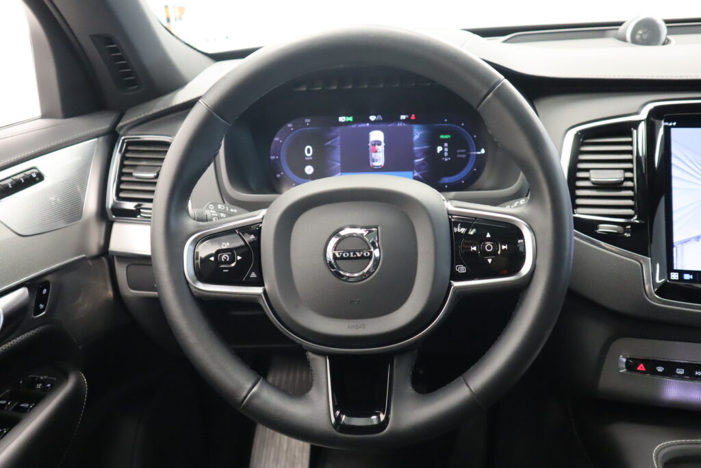 Volvo XC90, image 16