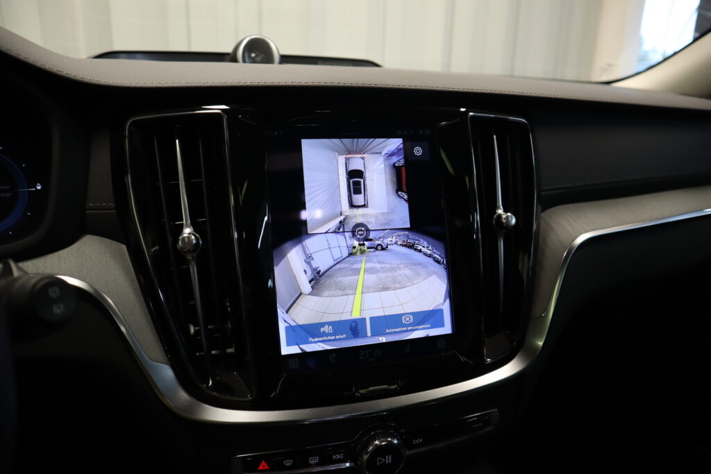 Volvo V60, image 13