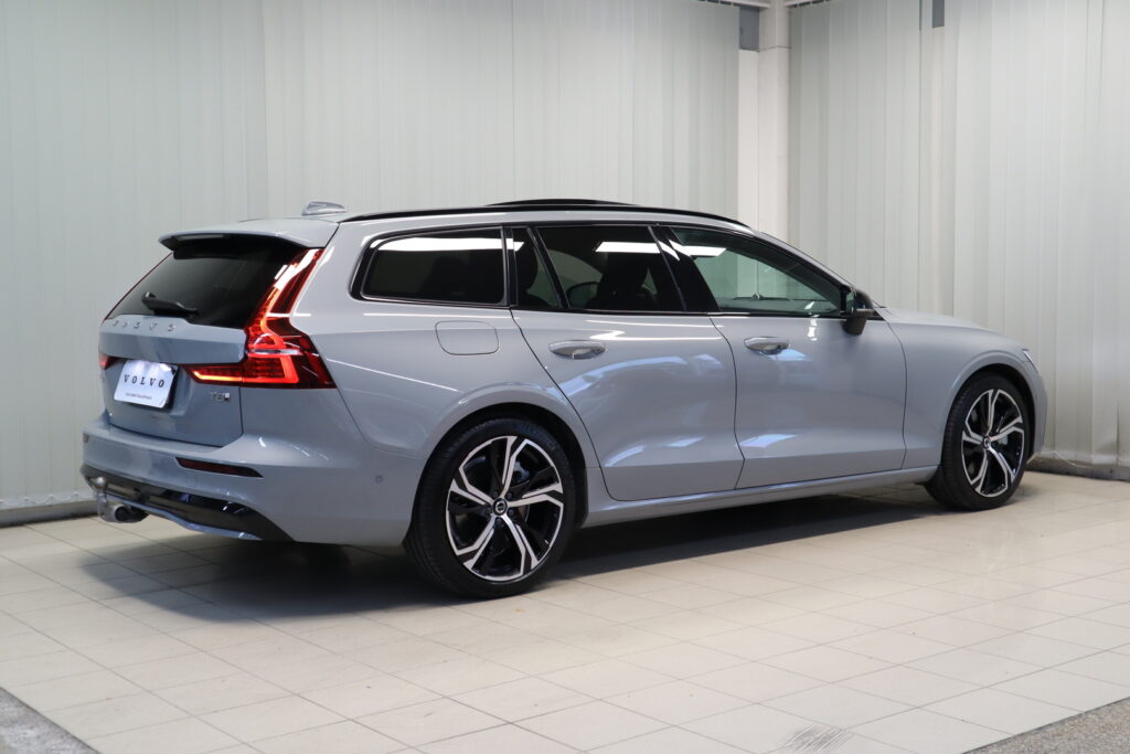 Volvo V60, image 19