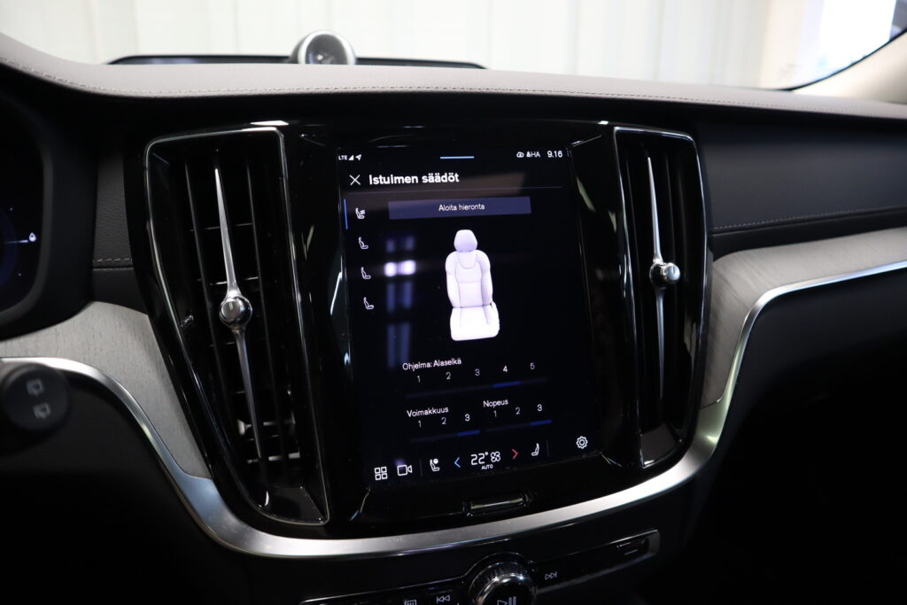 Volvo V60, image 9