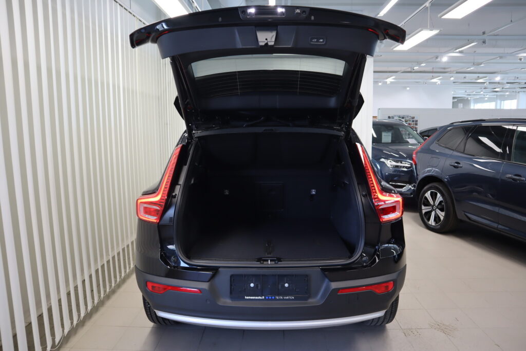 Volvo XC40, image 6
