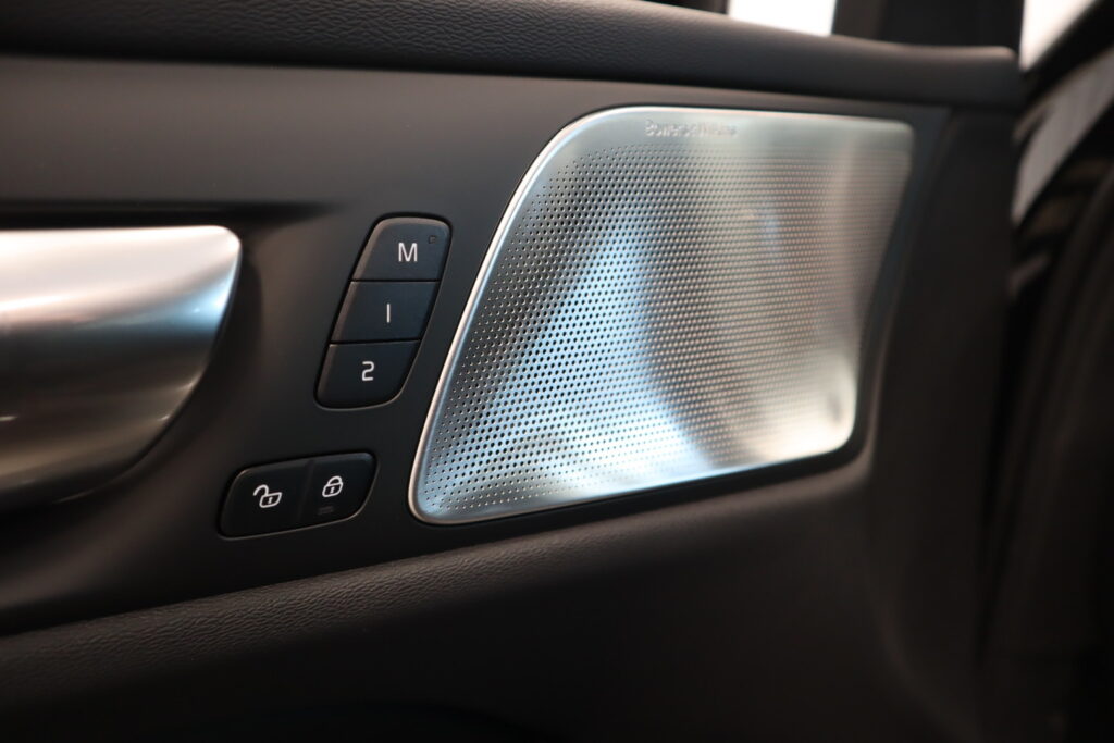Volvo V60, image 9