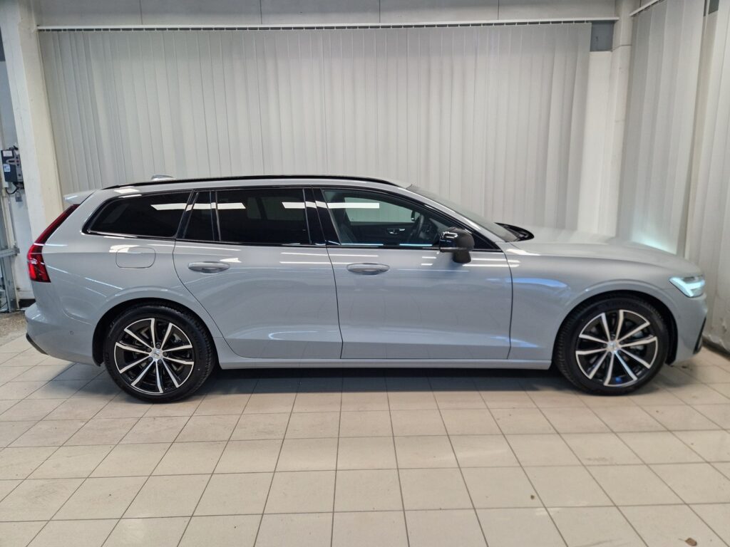 Volvo V60, image 4