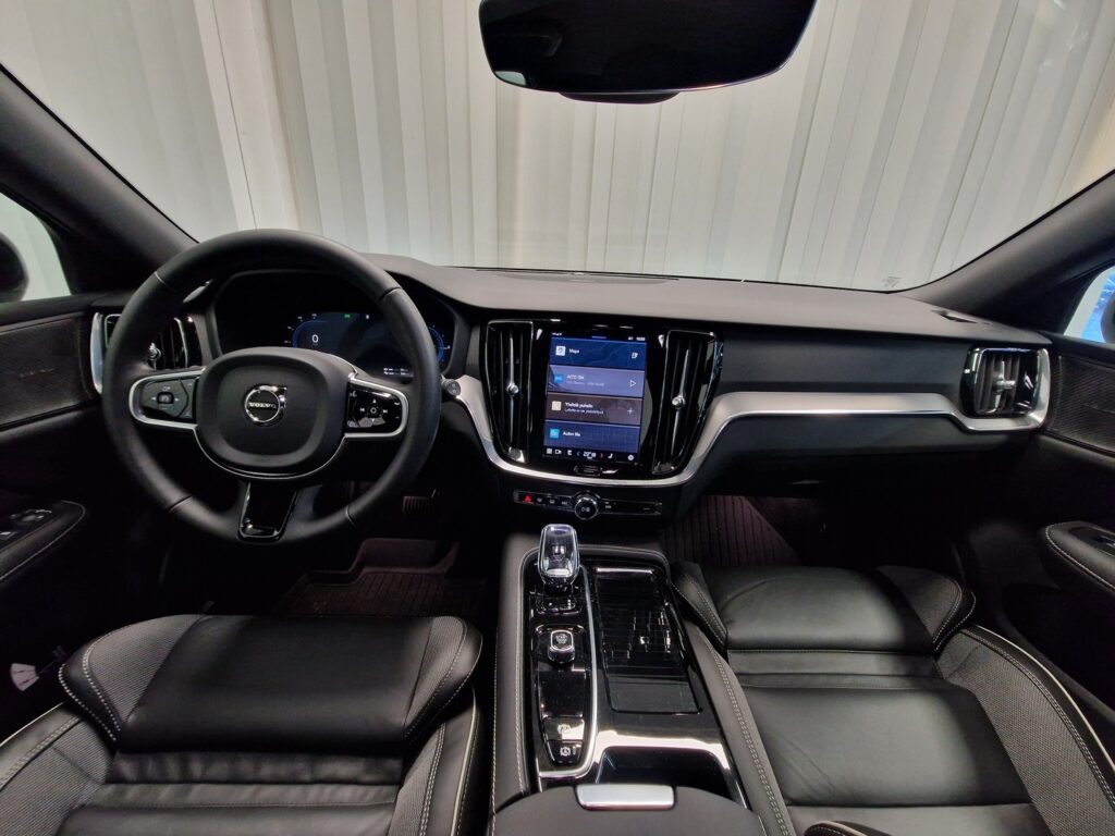 Volvo V60, image 7