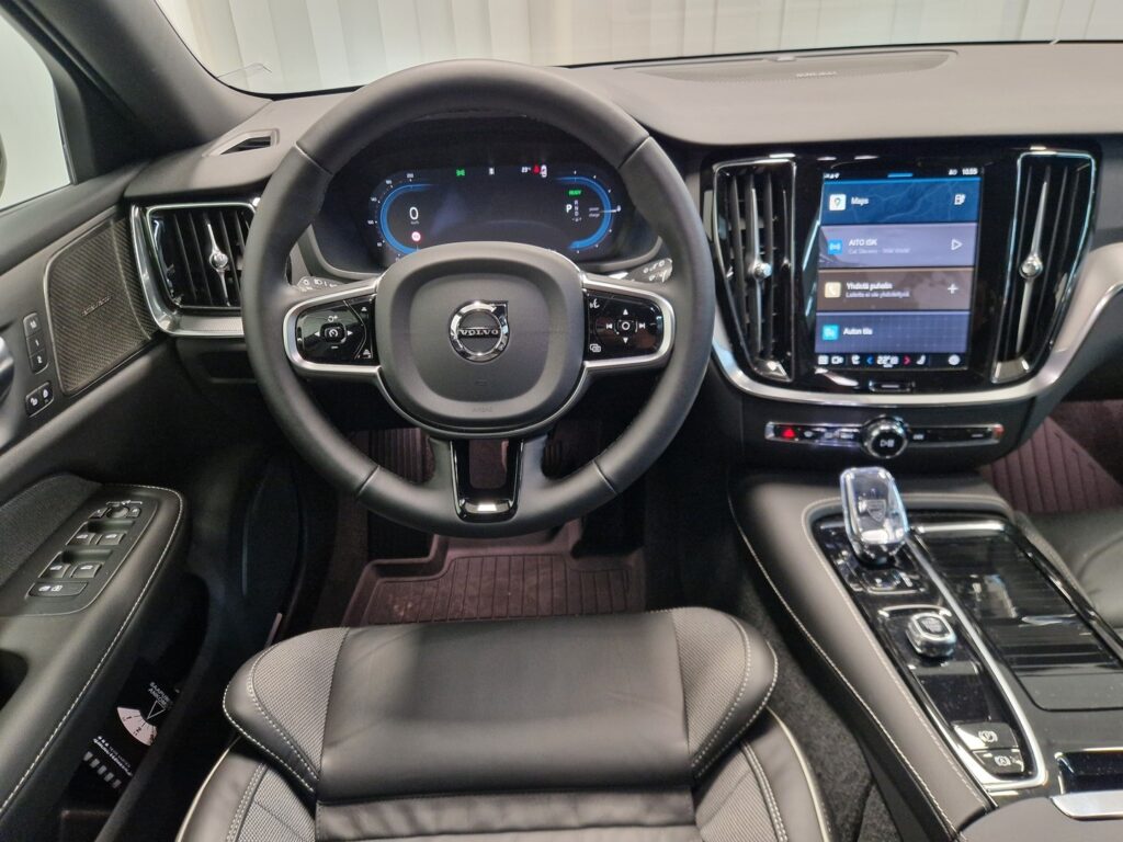 Volvo V60, image 8