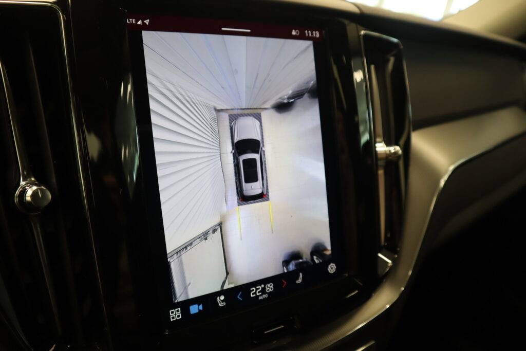 Volvo XC60, image 13