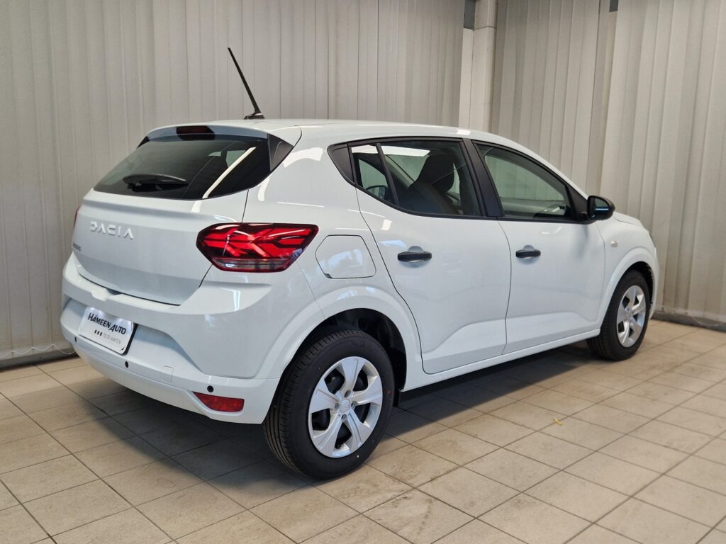 Dacia Sandero, image 2