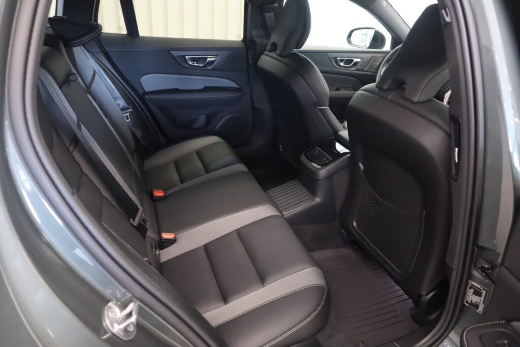 Volvo V60, image 10