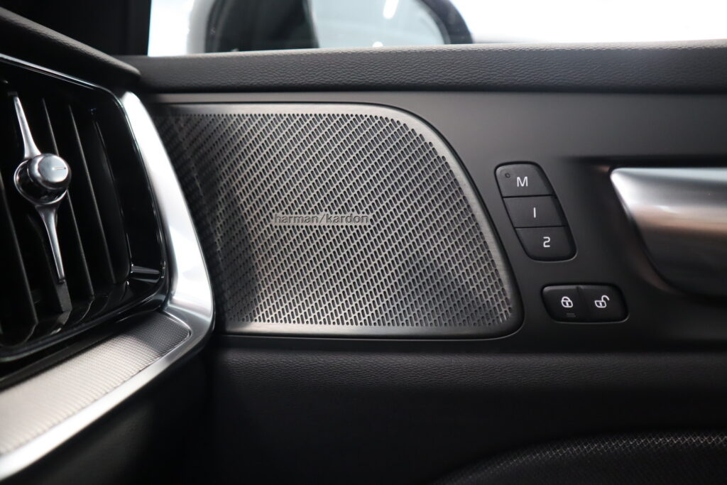 Volvo V60, image 20