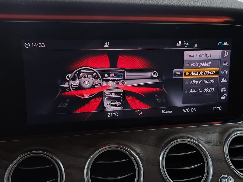Mercedes-Benz E, image 17
