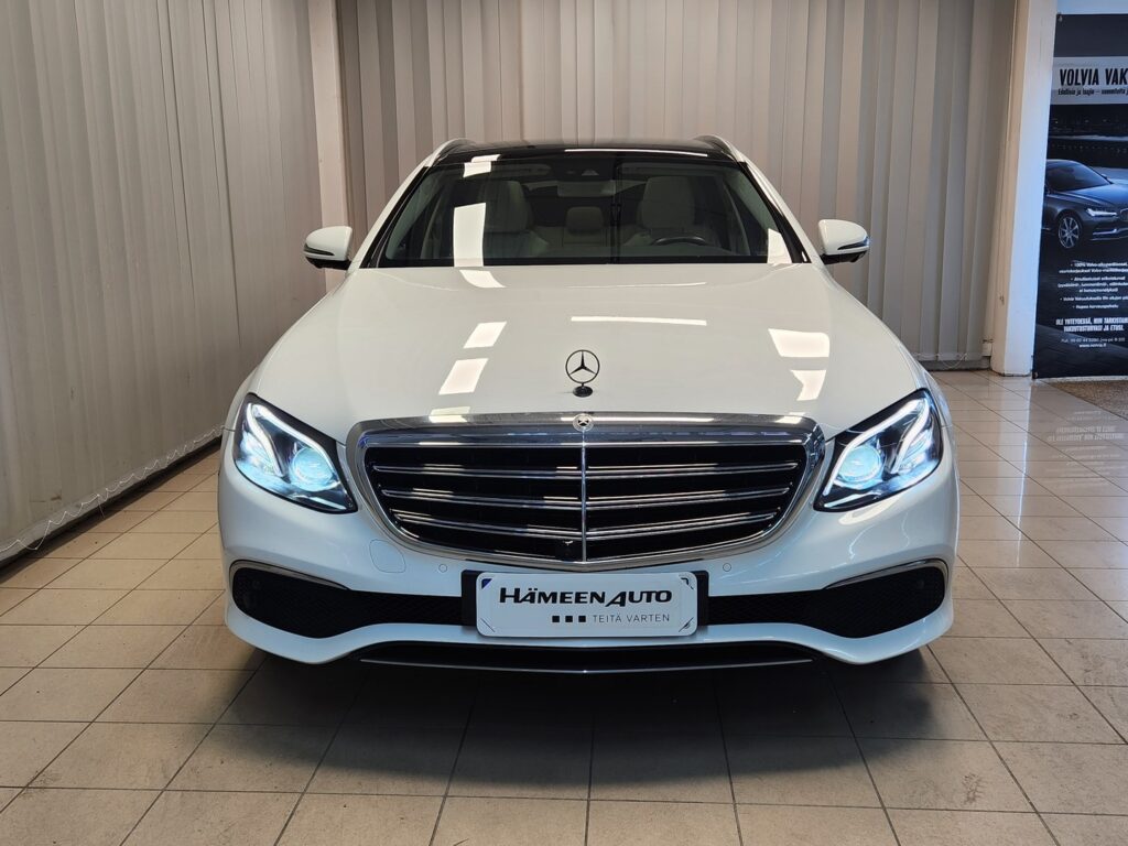 Mercedes-Benz E, image 3