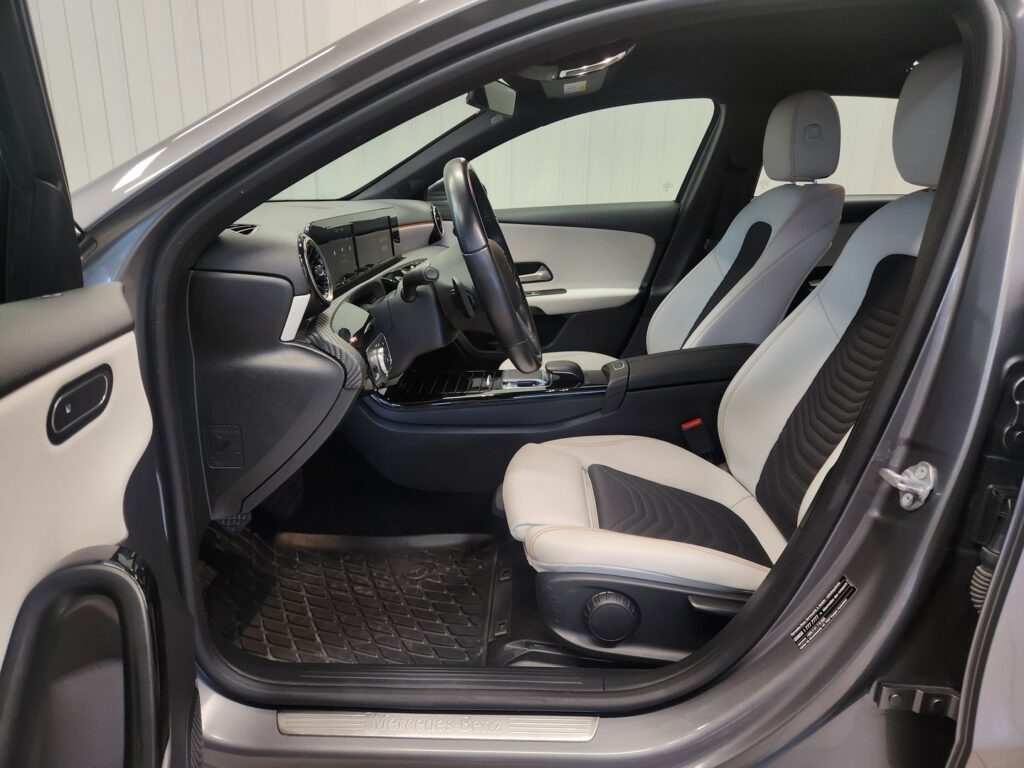 Mercedes-Benz A, image 6