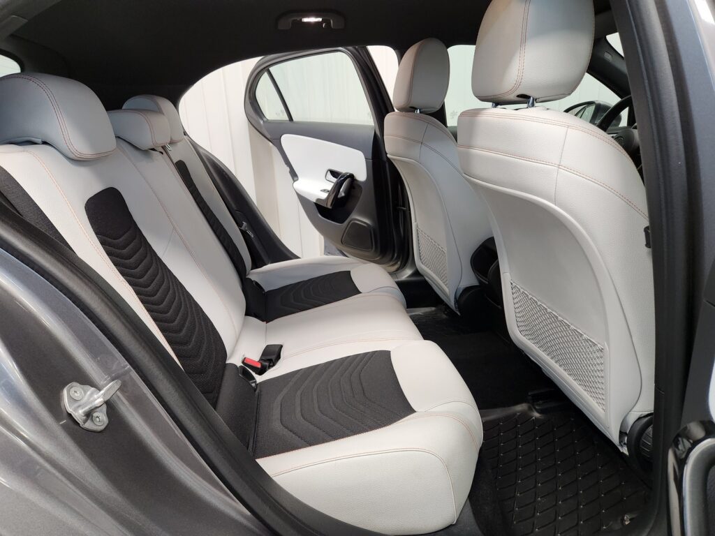 Mercedes-Benz A, image 8