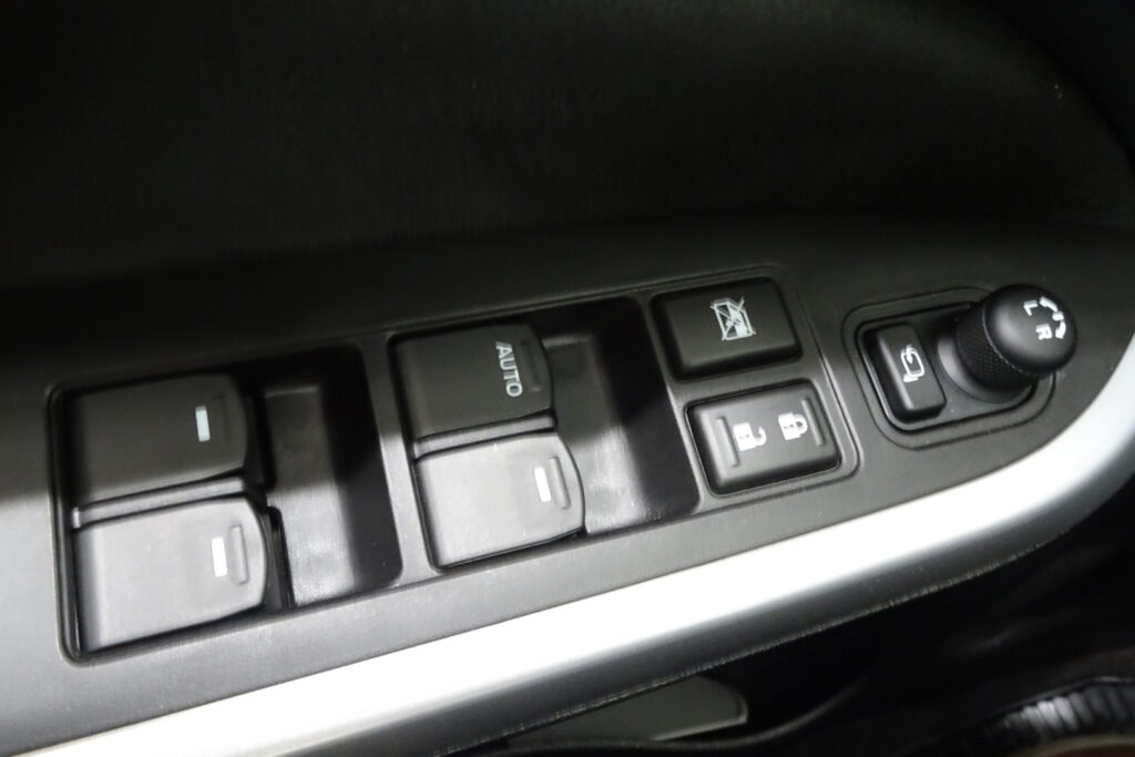 Suzuki Vitara, image 11