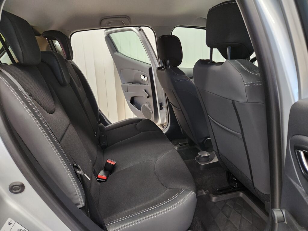 Renault Clio, image 8
