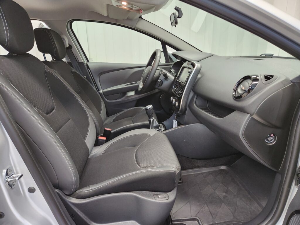 Renault Clio, image 9