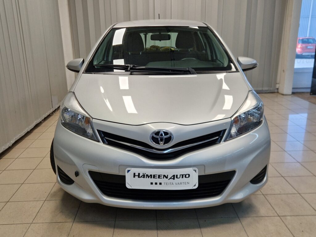 Toyota Yaris, image 4