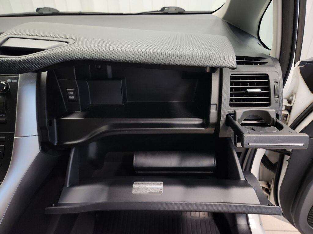 Toyota Auris, image 13