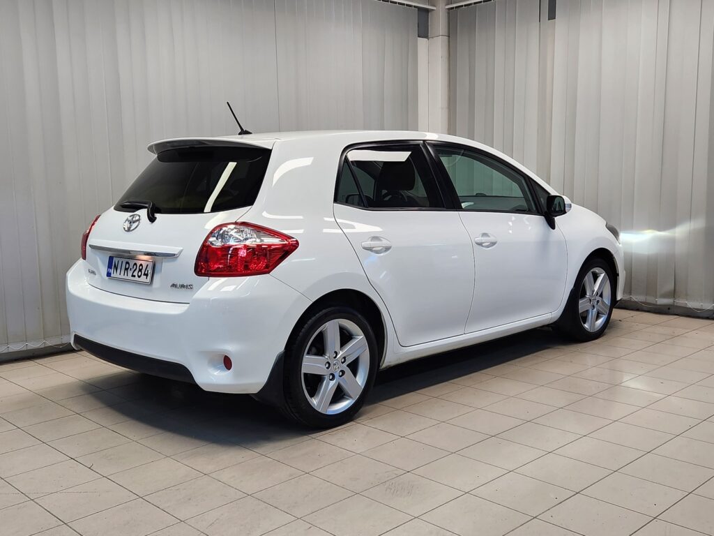 Toyota Auris, image 5