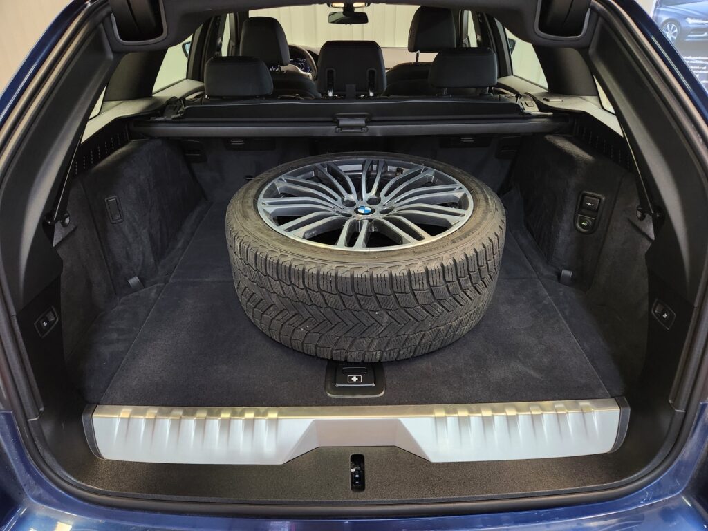 BMW 530, image 19