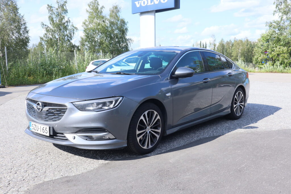 Opel Insignia, image 1