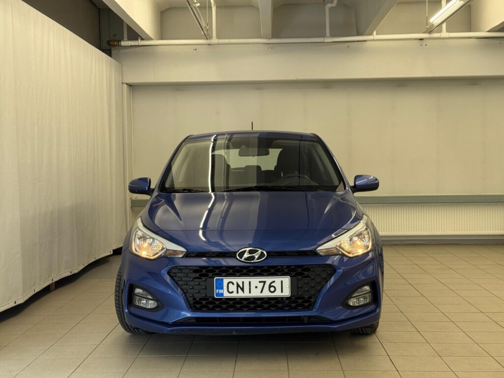 Hyundai i20 Hatchback, image 2