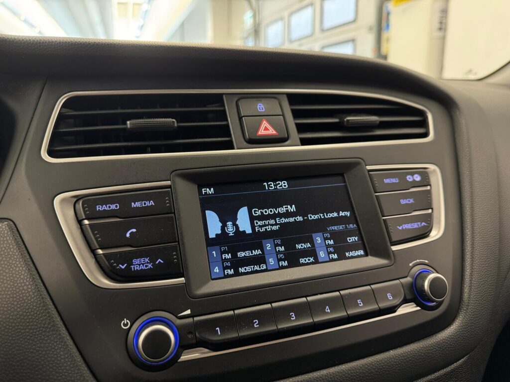 Hyundai i20 Hatchback, image 7