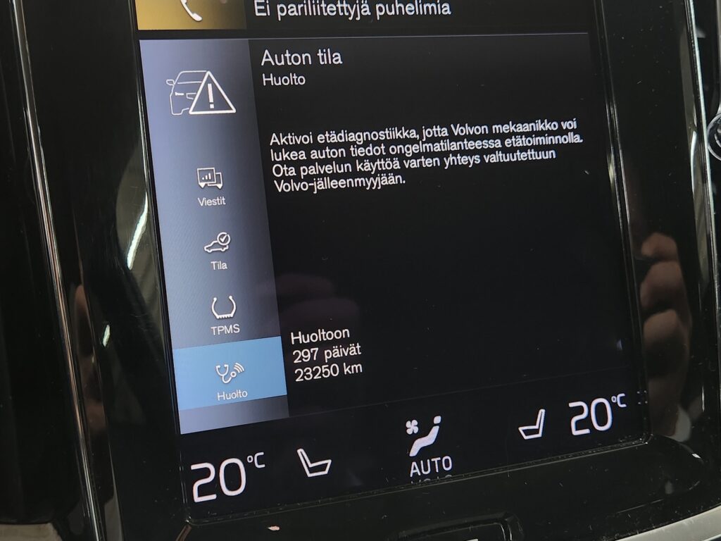 Volvo V60 Cross Country, image 17