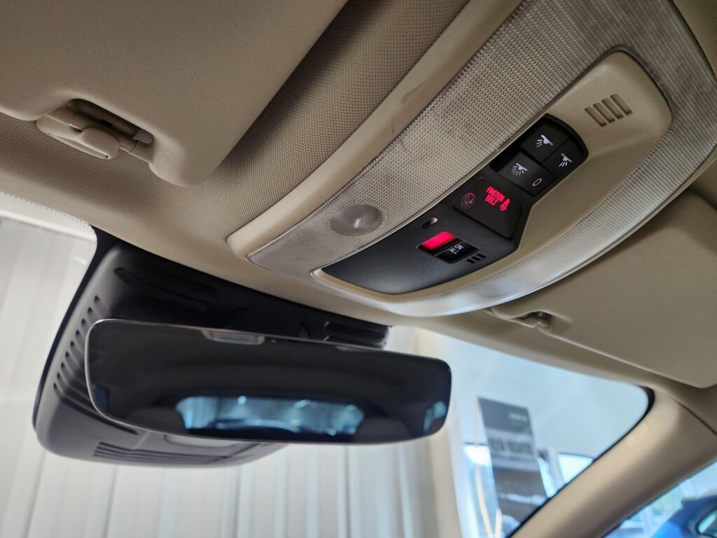 Volvo XC60, image 18